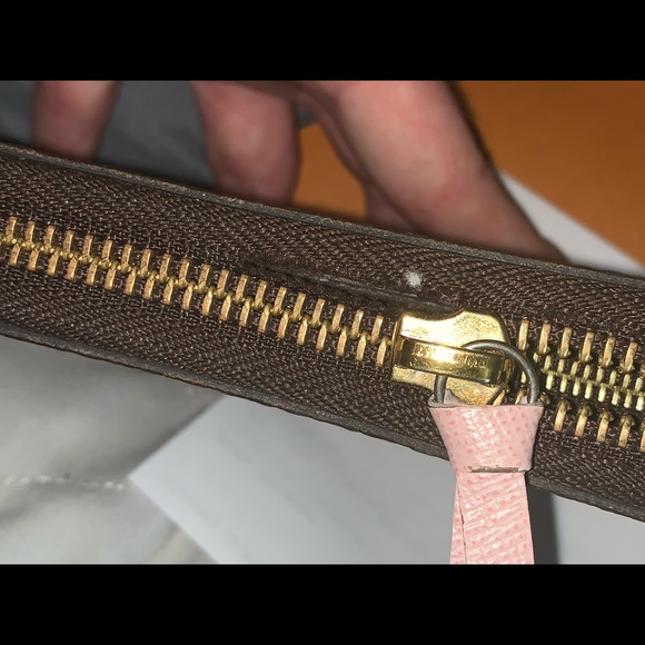 🩰Louis Vuitton Clemence Wallet 🩰 - Picture 5 of 10
